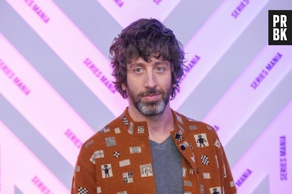 Simon Helberg au photocall de la cérémonie d'ouverture du festival Series Mania 2026 à Lille, France, le 20 mars 2026. © Stéphane Vansteenkiste/Bestimage