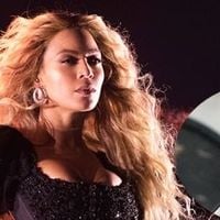 Beyoncé taclée par la féministe de "Flawless"