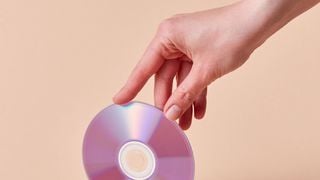 Le CD naissait il y a 44 ans : quel est le tout premier disque de l'histoire ?