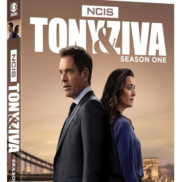 Un DVD de la série NCIS : Tony & Ziva