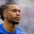 Depuis le début du Mondial, le joueur français Michael Olise a un rituel sur le terrain : l'avez-vous repéré ?