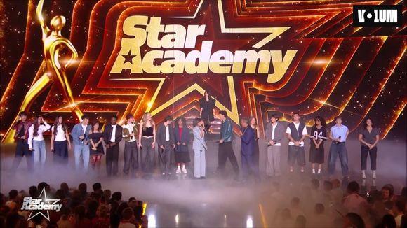 Les élèves de la promotion 2026 sur le plateau de la Star Academy, le 10 octobre 2026 sur TF1.