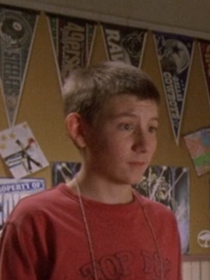 "Ça gâche tout", les fans de Malcolm crient au scandale : Dewey va être incarné par un nouvel acteur dans la suite !