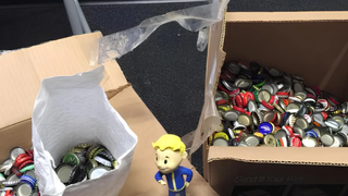 Combien d'euros valent 2 240 capsules ? Un gars les a envoyés à Bethesda au cas où il aurait de la chance et ils lui ont donné Fallout 4