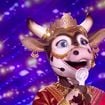 Mask Singer 2025 : l'identité de la Vache dévoilée par erreur, l'énorme fail de Camille Combal sur le plateau