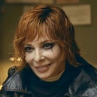 Mylène Farmer : de quoi parle vraiment sa nouvelle chanson Des lols et des quoi ?