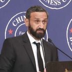 Cyril Hanouna finalement prêt à lâcher M6/W9 pour devenir président ? Son discours change, "Je serai toujours là où on ne m’attend pas"