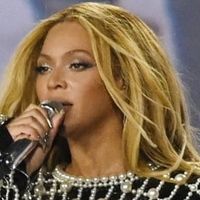 Beyonce rend hommage à Tina Turner