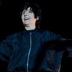 "Ça m'hallucine" : cette chanteuse a dû payer 1 600 euros pour acheter son propre album !