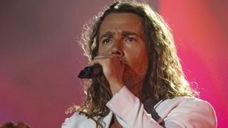Julien Doré annule ses concerts aux États-Unis