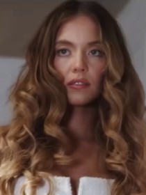 Après le triomphe de La Femme de ménage, Freida McFadden décroche déjà une nouvelle adaptation au cinéma… avant même la sortie du livre