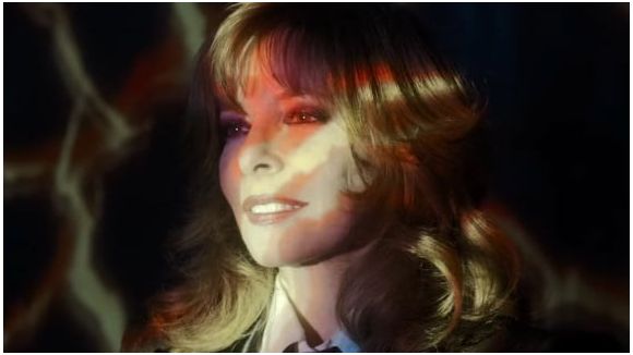 Mylène Farmer : son nouveau single est...