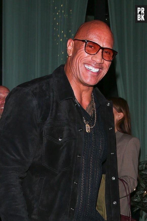 Los Angeles, CA  - EXCLUSIVE  - The actor and former wrestler Dwayne Johnson is spotted leaving Steak 48 after celebrating his 53rd birthday with a close group of friends.



Pictured: Dwayne Johnson