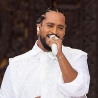 Slimane annonce son retour en musique