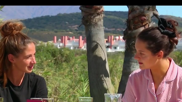 "Je vous en veux" : bilan cata pour Mallaury et Mélanie dans Mariés au premier regard, Estelle Dossin n'en revient pas (spoiler)