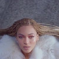 Beyoncé reprend le pouvoir dans "Formation"