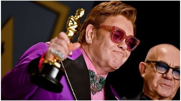 Emmy Awards : Elton John entre dans l'histoire