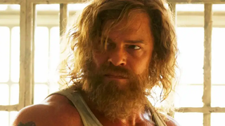 À côté, Reacher est un gentil petit garçon : Alan Ritchson débarque dans un thriller de brute, voici la première bande-annonce