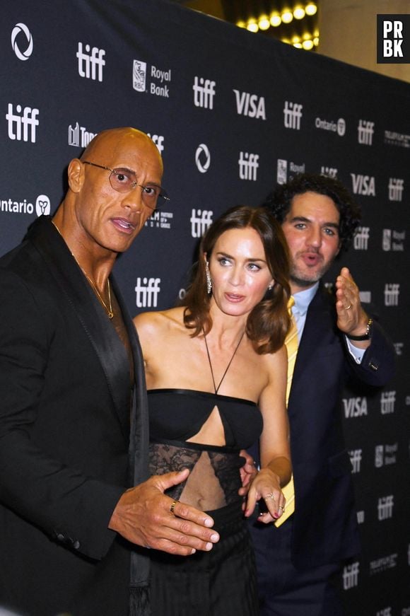 Toronto, CANADA  Celebrities at the 50th Toronto International Film Festival screening of The Smashing Machine at The Princess of Wales Theater in Toronto, Canada.



Pictured: Dwayne Johnson, Emily Blunt and Benny Safdie