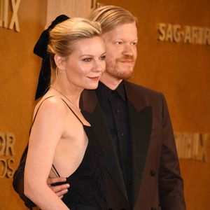 Kirsten Dunst et Jesse Plemons à la 32ème cérémonie des Actor Awards Presented by SAG-AFTRA tenue au Shrine Auditorium and Expo Hall le 1 mars 2026 à Los Angeles