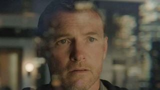 Dans 3 semaines, cette création Netflix sera votre nouvelle obsession : une mini-série de 8 épisodes signée du maître du suspense