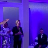 Céline Dion surprend un couple à son mariage