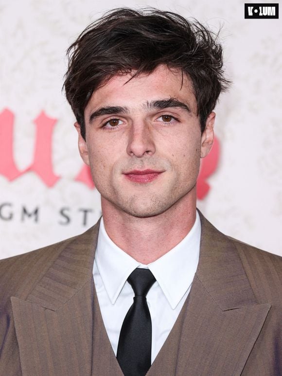 Los Angeles, CA - Celebrities attend the Los Angeles Premiere Of Amazon MGM Studios' 'Saltburn' held at The Theatre at Ace Hotel in Los Angeles. Pictured: Jacob Elordi