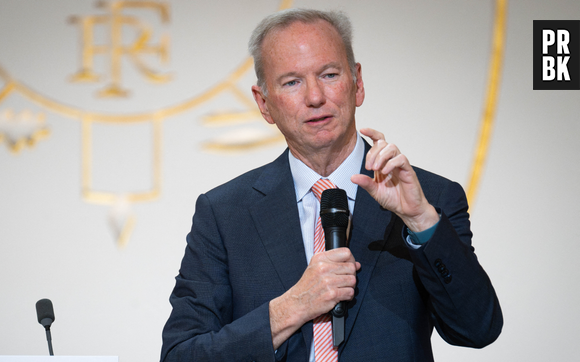 Pour l'ex-PDG de Google, le télétravail doit cesser et la solution réside dans le modèle chinois et la semaine de 72 heures