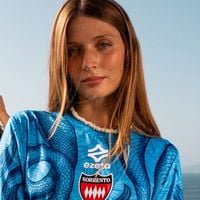 Ce club de foot rend hommage aux sirènes de l'Odyssée et dévoile les plus beaux maillots de l'été