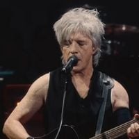 Indochine ajoute deux concerts à Bercy !