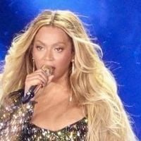 Beyoncé : Miley Cyrus invitée à Paris ?