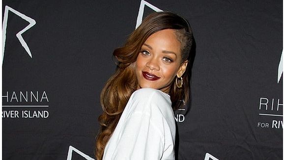 Rihanna : "Unapologetic" frôle les 3 millions !