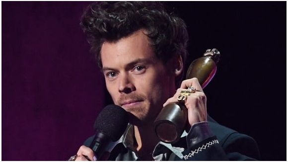 Harry Styles : le prix fait bondir les fans