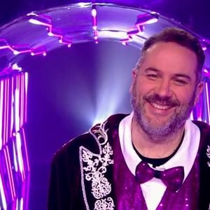 Bruce Toussaint était caché dans le costume du Sanglier.