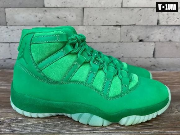Air Jordan 11 Retro Green Screen Monstars