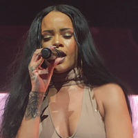 Attentat : l'hommage de Rihanna sur scène
