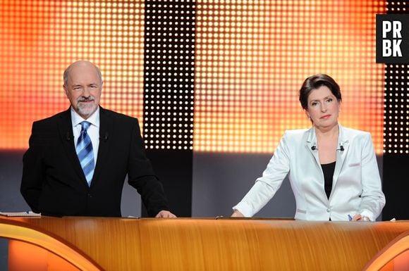 Info - Bertrand Renard et Arielle Boulin-Prat quittent l'émission "Des chiffres et des lettres" - BERTRAND RENARD & ARIELLE BOULIN-PRAT - ENREGISTREMENT DE L'EMISSION ANNIVERSAIRE DES 40 ANS DES CHIFFRES ET DES LETTRES AUX STUDIOS LA PLAINE SAINT DENIS © Guillaume Gaffiot /Bestimage