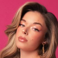 Emma (Star Academy) se lance avec "Barbie"