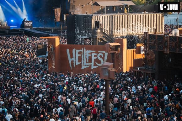 Les looks au festival Hellfest 2025 à Clisson en juin 2025.

© Alexandre Fumeron / Afterdepth / Bestimage