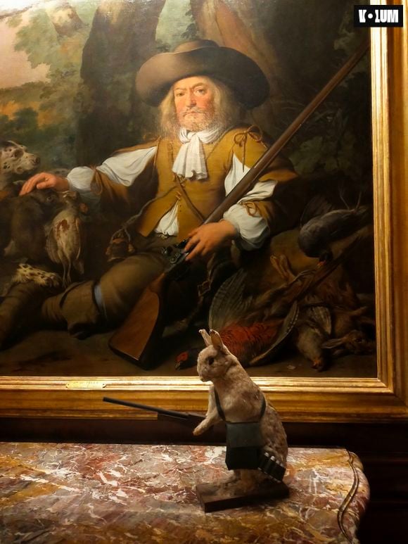 Quand les lapins tirent sur les chasseurs : le monde d'Annette Messager.