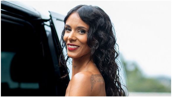 Shy'm : "De nouvelles chansons arrivent"