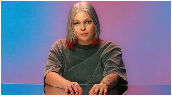 Louane enchaîne avec "La pluie" : le clip !