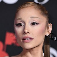 Ce n'était pas prévu, Ariana Grande abandonne le projet que ses fans attendaient tous