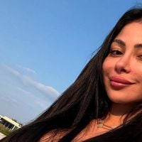 Maeva Ghennam à l'hôpital : l'influenceuse inquiète ses fans, "J'en peux plus"