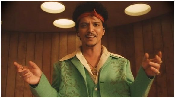 Bruno Mars de retour : le clip "I Just Might"