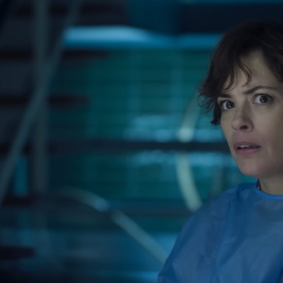 Bérénice Béjo dans Sous la Seine