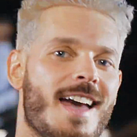 M Pokora devient Cloclo : le clip  !