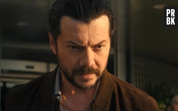 Alvaro Morte dans Deux tombes