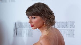 26 millions de dollars, c'est l'immense cadeau de Taylor Swift et Travis Kelce pour leur mariage