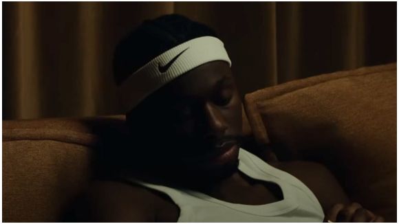 Tiakola : le clip de "X" et un EP surprise !
